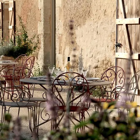 Les Cieux De Saint-felix, & Bed & Breakfast *